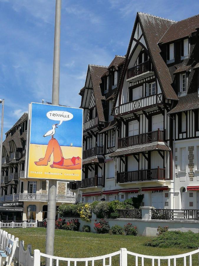 Ferienwohnung Study du pêcheur Trouville-sur-Mer Exterior foto
